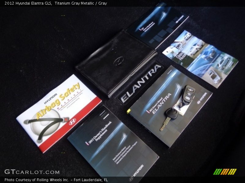 Titanium Gray Metallic / Gray 2012 Hyundai Elantra GLS