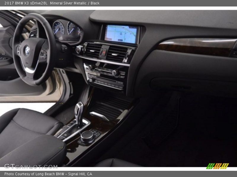 Mineral Silver Metallic / Black 2017 BMW X3 sDrive28i