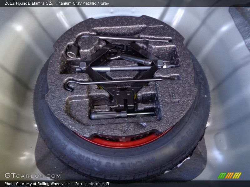 Titanium Gray Metallic / Gray 2012 Hyundai Elantra GLS