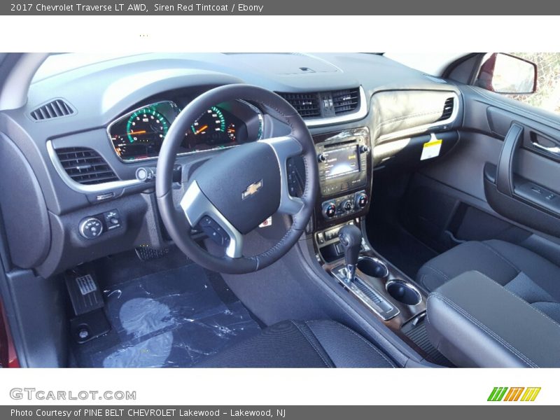 Siren Red Tintcoat / Ebony 2017 Chevrolet Traverse LT AWD