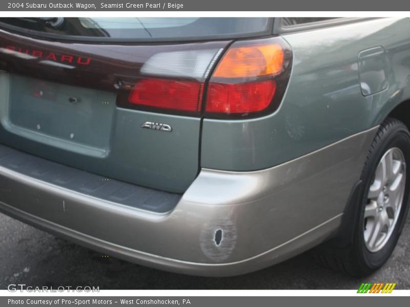 Seamist Green Pearl / Beige 2004 Subaru Outback Wagon
