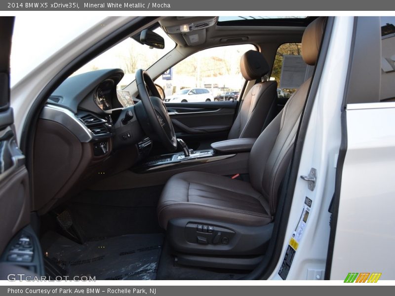 Mineral White Metallic / Mocha 2014 BMW X5 xDrive35i