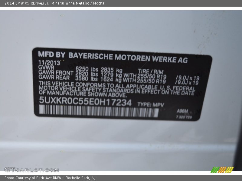 Mineral White Metallic / Mocha 2014 BMW X5 xDrive35i