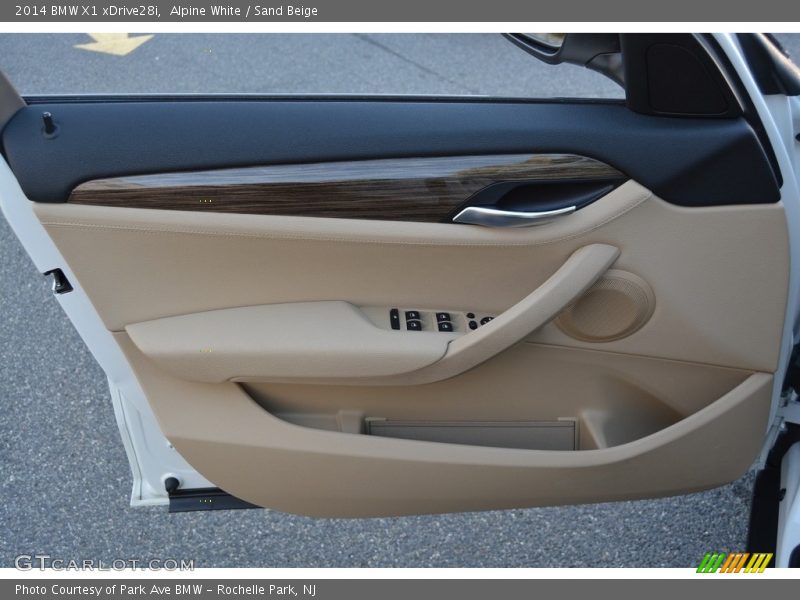Alpine White / Sand Beige 2014 BMW X1 xDrive28i