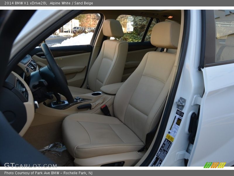 Alpine White / Sand Beige 2014 BMW X1 xDrive28i