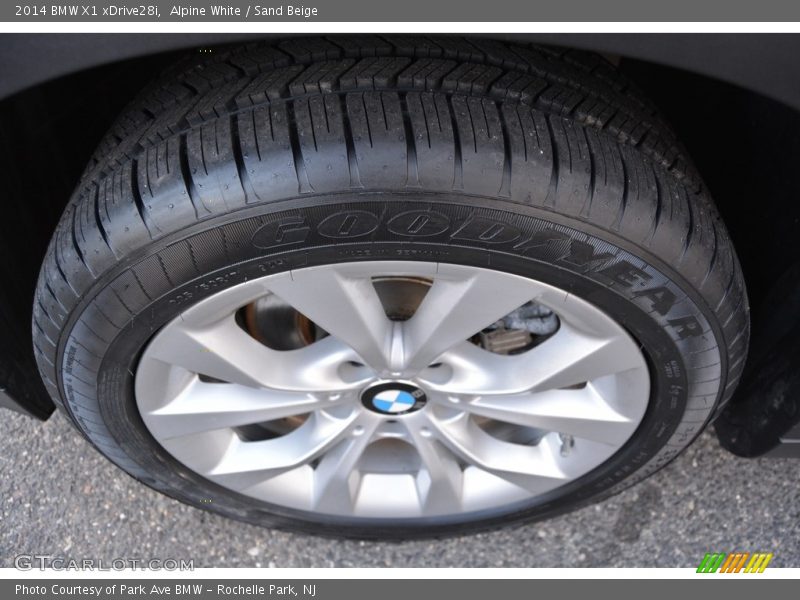 Alpine White / Sand Beige 2014 BMW X1 xDrive28i