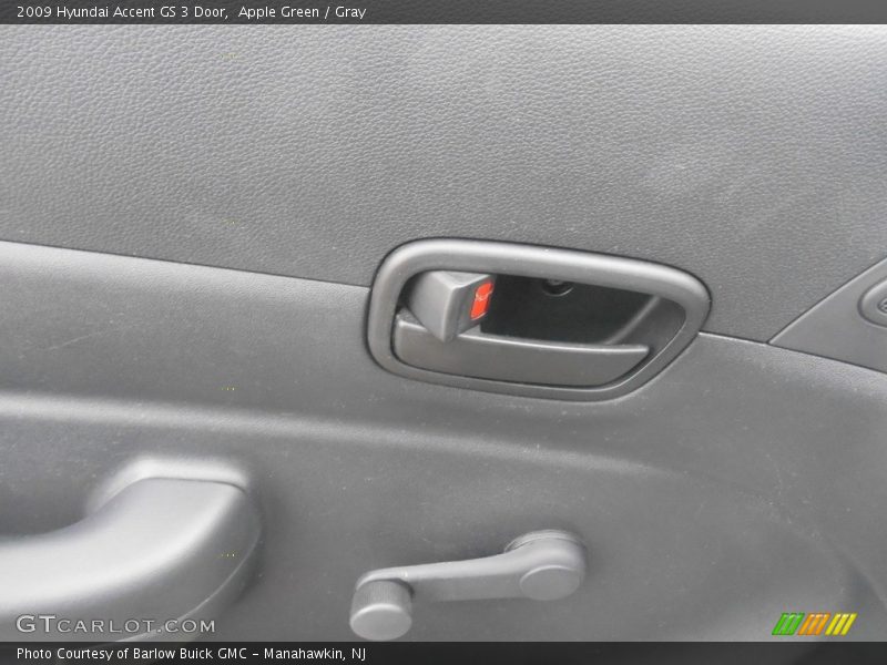 Apple Green / Gray 2009 Hyundai Accent GS 3 Door