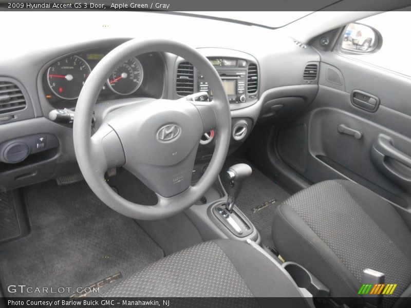 Apple Green / Gray 2009 Hyundai Accent GS 3 Door