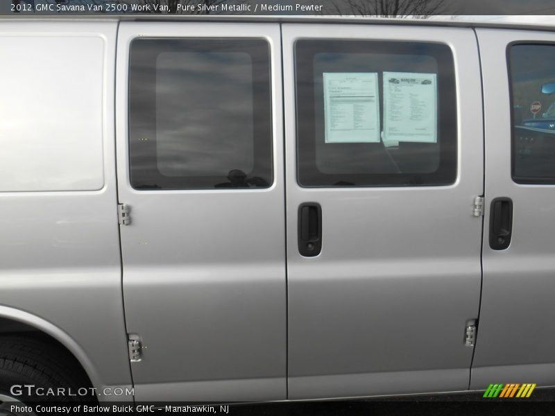 Pure Silver Metallic / Medium Pewter 2012 GMC Savana Van 2500 Work Van