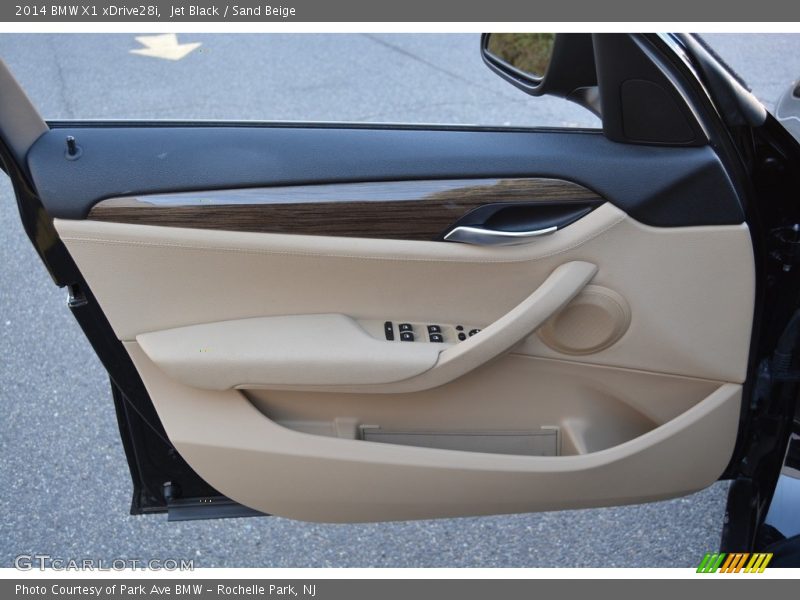 Jet Black / Sand Beige 2014 BMW X1 xDrive28i