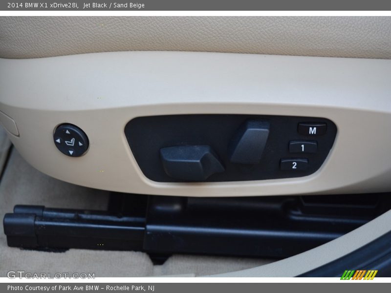 Jet Black / Sand Beige 2014 BMW X1 xDrive28i