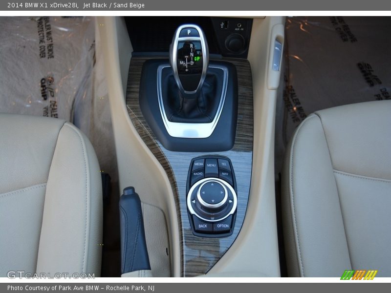 Jet Black / Sand Beige 2014 BMW X1 xDrive28i