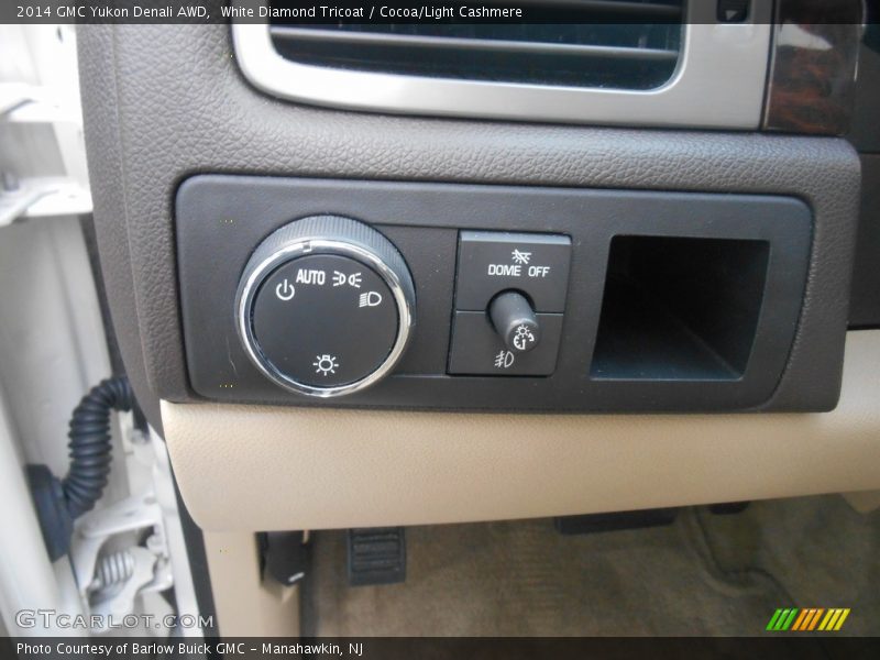 White Diamond Tricoat / Cocoa/Light Cashmere 2014 GMC Yukon Denali AWD