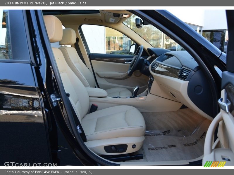 Jet Black / Sand Beige 2014 BMW X1 xDrive28i