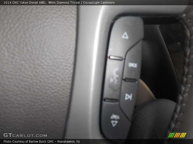 White Diamond Tricoat / Cocoa/Light Cashmere 2014 GMC Yukon Denali AWD