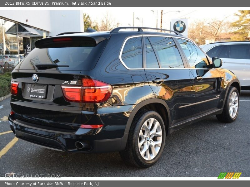 Jet Black / Sand Beige 2013 BMW X5 xDrive 35i Premium