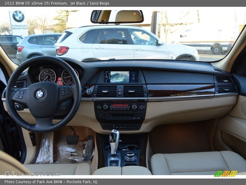 Jet Black / Sand Beige 2013 BMW X5 xDrive 35i Premium