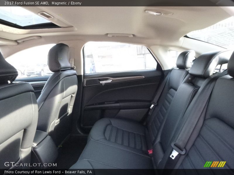 Magnetic / Ebony 2017 Ford Fusion SE AWD