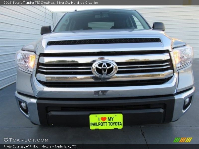 Silver Sky Metallic / Graphite 2016 Toyota Tundra TSS CrewMax