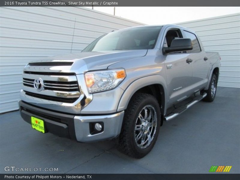 Silver Sky Metallic / Graphite 2016 Toyota Tundra TSS CrewMax