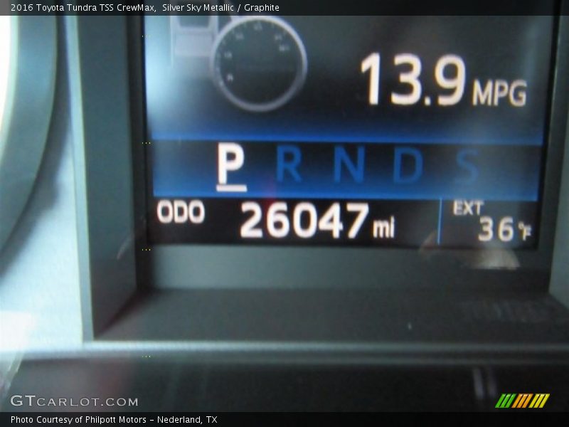Silver Sky Metallic / Graphite 2016 Toyota Tundra TSS CrewMax