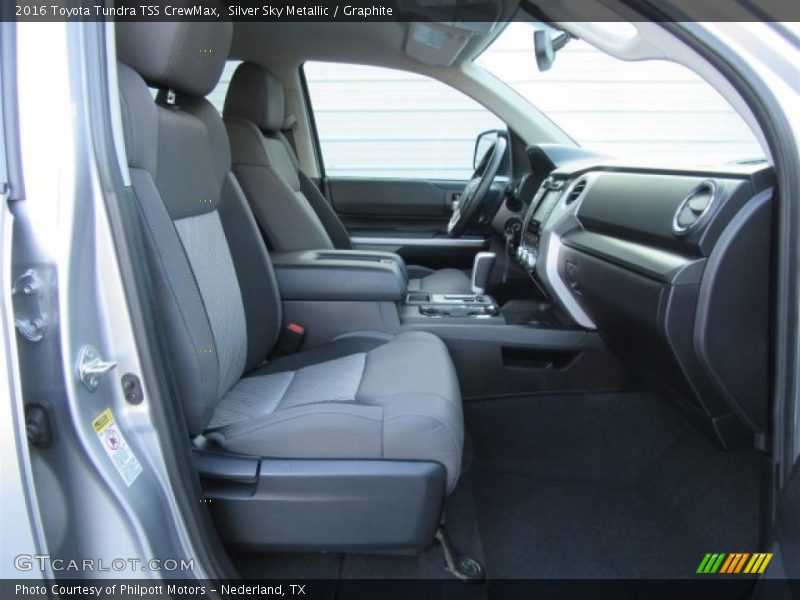 Silver Sky Metallic / Graphite 2016 Toyota Tundra TSS CrewMax