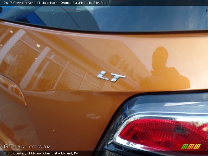 Orange Burst Metallic / Jet Black 2017 Chevrolet Sonic LT Hatchback
