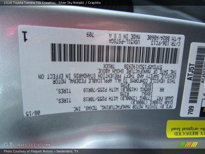 Silver Sky Metallic / Graphite 2016 Toyota Tundra TSS CrewMax