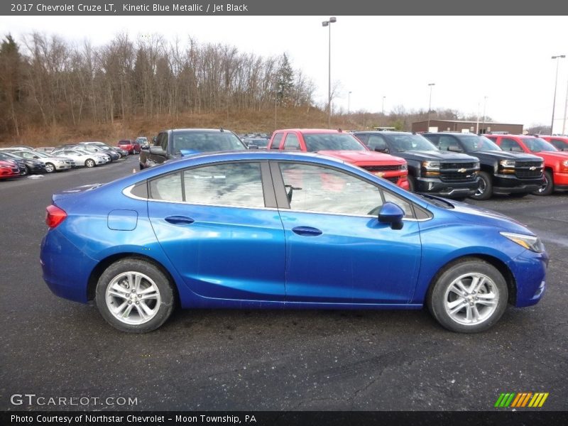 Kinetic Blue Metallic / Jet Black 2017 Chevrolet Cruze LT