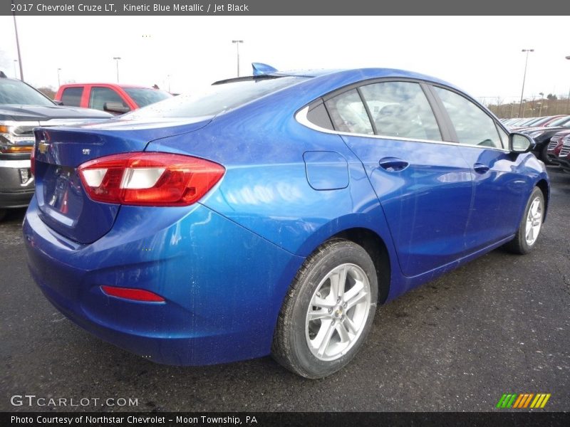 Kinetic Blue Metallic / Jet Black 2017 Chevrolet Cruze LT