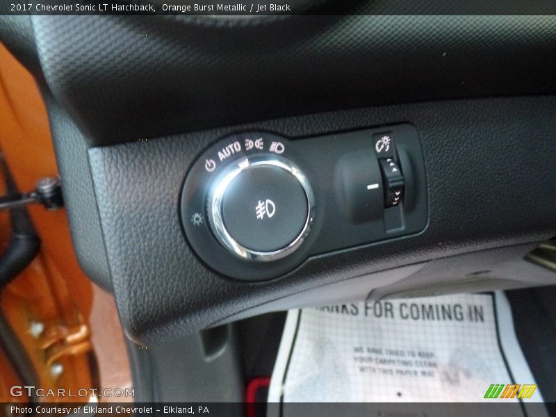 Controls of 2017 Sonic LT Hatchback