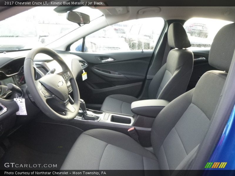 Kinetic Blue Metallic / Jet Black 2017 Chevrolet Cruze LT