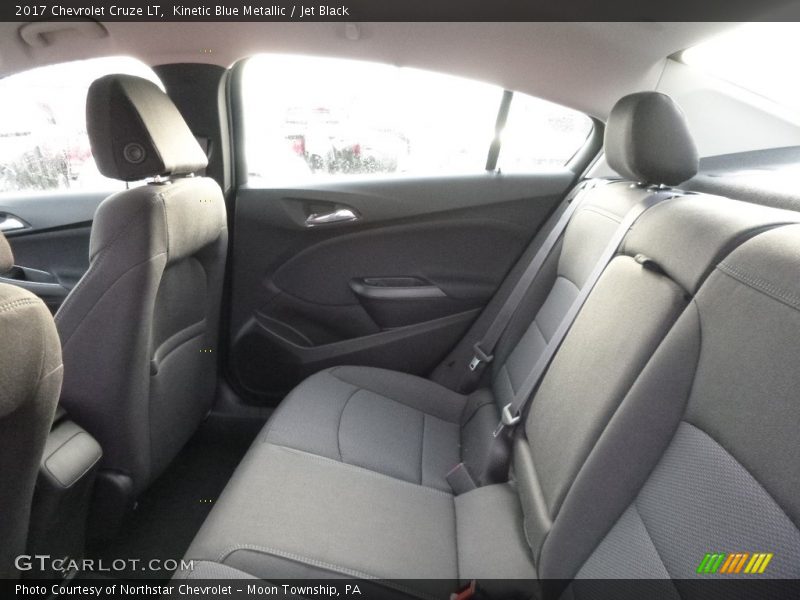 Kinetic Blue Metallic / Jet Black 2017 Chevrolet Cruze LT