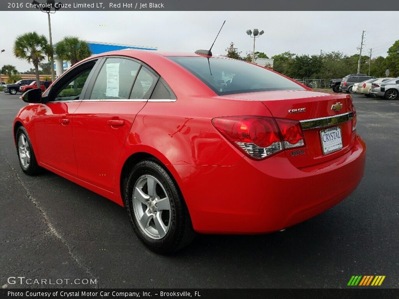 Red Hot / Jet Black 2016 Chevrolet Cruze Limited LT