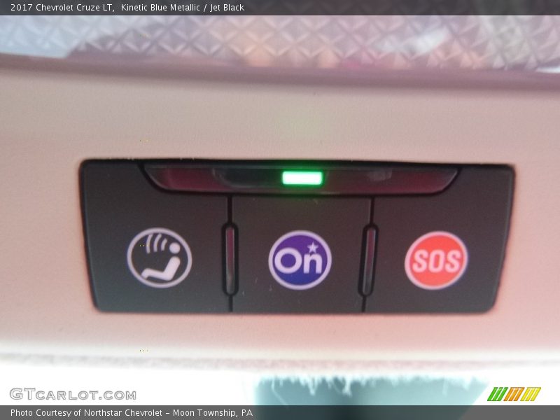 Kinetic Blue Metallic / Jet Black 2017 Chevrolet Cruze LT