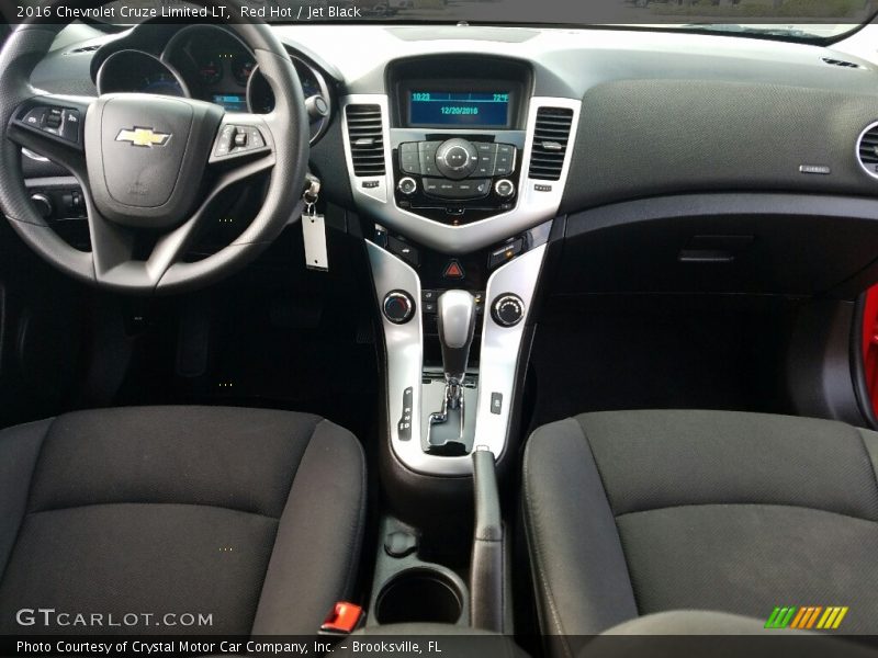 Red Hot / Jet Black 2016 Chevrolet Cruze Limited LT