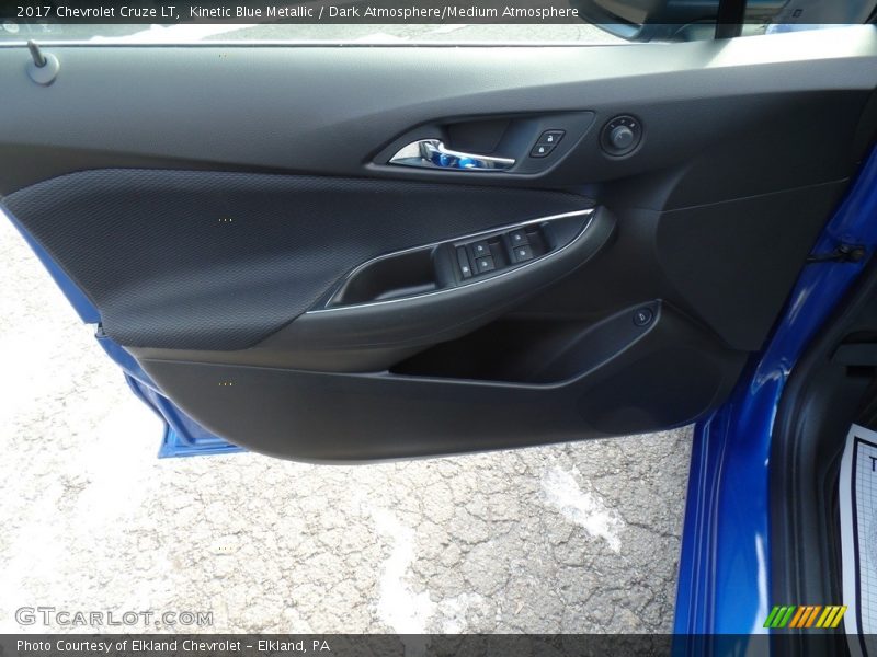 Kinetic Blue Metallic / Dark Atmosphere/Medium Atmosphere 2017 Chevrolet Cruze LT
