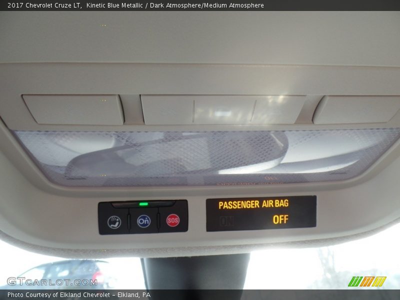 Kinetic Blue Metallic / Dark Atmosphere/Medium Atmosphere 2017 Chevrolet Cruze LT