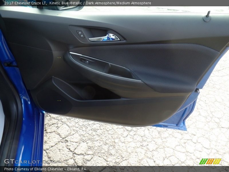 Kinetic Blue Metallic / Dark Atmosphere/Medium Atmosphere 2017 Chevrolet Cruze LT