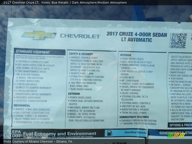 Kinetic Blue Metallic / Dark Atmosphere/Medium Atmosphere 2017 Chevrolet Cruze LT