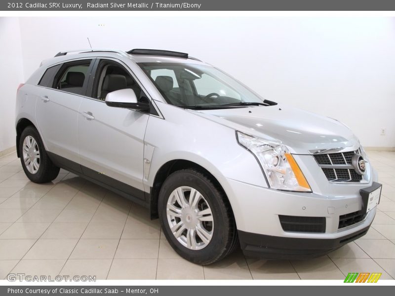 Radiant Silver Metallic / Titanium/Ebony 2012 Cadillac SRX Luxury