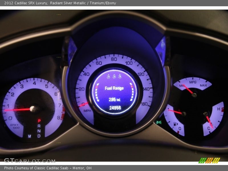 Radiant Silver Metallic / Titanium/Ebony 2012 Cadillac SRX Luxury