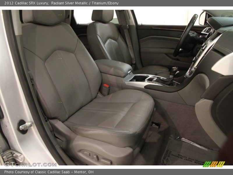 Radiant Silver Metallic / Titanium/Ebony 2012 Cadillac SRX Luxury