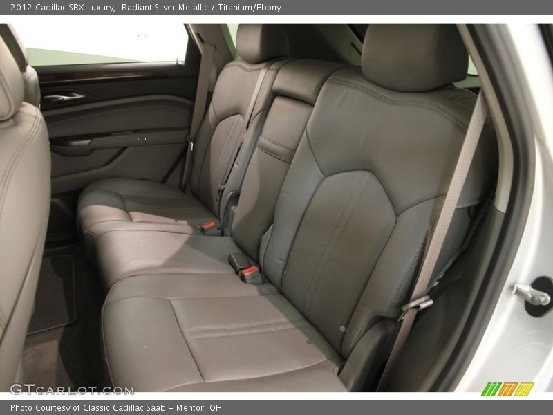Radiant Silver Metallic / Titanium/Ebony 2012 Cadillac SRX Luxury
