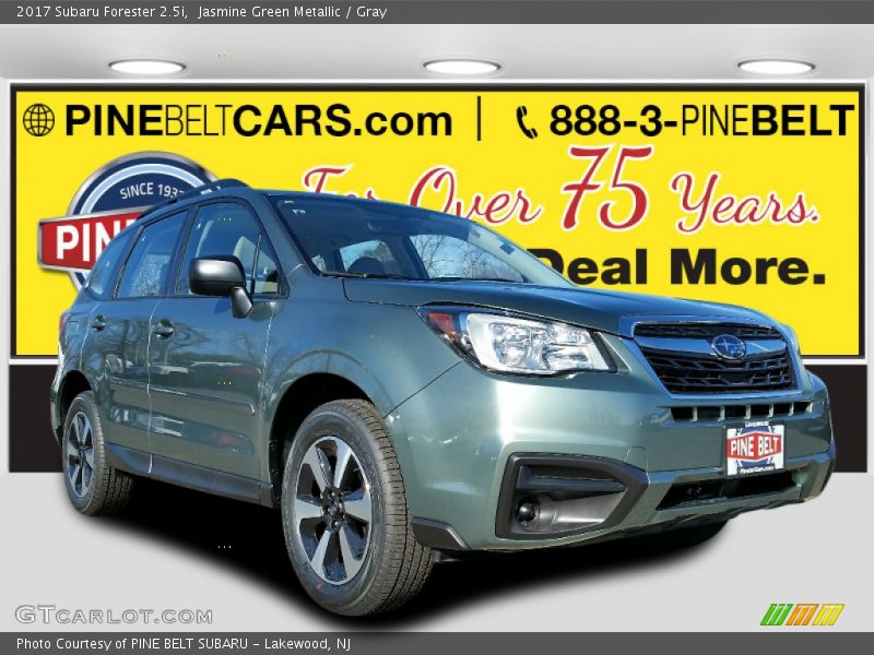 Jasmine Green Metallic / Gray 2017 Subaru Forester 2.5i