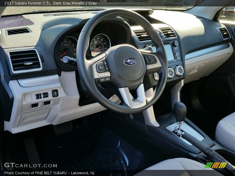 Dark Gray Metallic / Gray 2017 Subaru Forester 2.5i