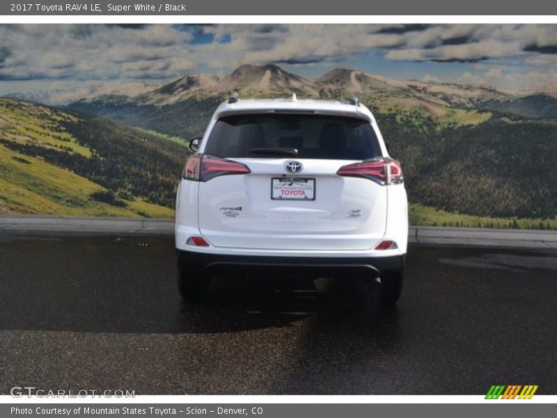 Super White / Black 2017 Toyota RAV4 LE