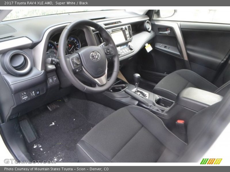 Super White / Black 2017 Toyota RAV4 XLE AWD