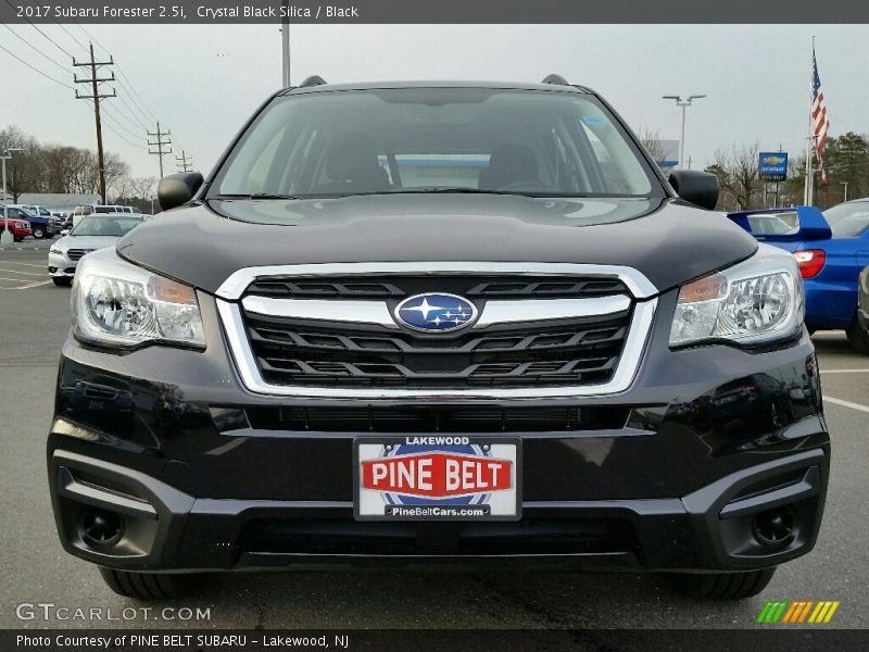 Crystal Black Silica / Black 2017 Subaru Forester 2.5i
