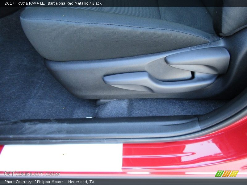 Barcelona Red Metallic / Black 2017 Toyota RAV4 LE